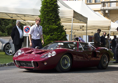 Nhắc đến những giải đua Le Mans, Ford GT40 là cái tên không thể bỏ qua. Nhắc đến những giải đua Le Mans, Ford GT40 là cái tên không thể bỏ qua.