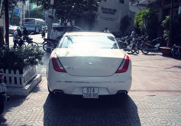 Chiếc xe với biển số là những con số may mắn “lộc phát, phát lộc” 51A-26886.