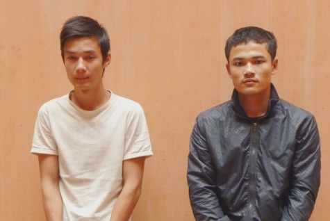 Hải và Thắng tại cơ quan CA. Hải và Thắng tại cơ quan CA.