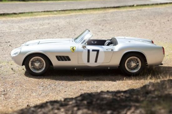 Ferrari 250GT LWB California Spider Competizione 1959 là một chiếc xe được xếp vào hàng hiếm với mã số khung gầm 1603 GT và được bán với giá đạt mức kỉ lục thế giới 7.260.000 USD. Đây là một mẫu xe đẹp, tao nhã và được đánh giá là phiên bản quan trọng nhất. Điểm nổi bật ở cỗ xe mui trần này là cấu tạo thân xe bằng hợp kim thay vì vật liệu thép thông thường, phanh đĩa, động cơ 262 mã lực, bình chứa nhiên liệu bên ngoài. Ferrari 250GT LWB California Spider Competizione 1959 là một chiếc xe được xếp vào hàng hiếm với mã số khung gầm 1603 GT và được bán với giá đạt mức kỉ lục thế giới 7.260.000 USD. Đây là một mẫu xe đẹp, tao nhã và được đánh giá là phiên bản quan trọng nhất. Điểm nổi bật ở cỗ xe mui trần này là cấu tạo thân xe bằng hợp kim thay vì vật liệu thép thông thường, phanh đĩa, động cơ 262 mã lực, bình chứa nhiên liệu bên ngoài.