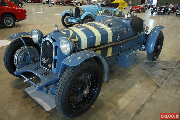 Ngày hội Mille Miglia năm này sôi động và hấp dẫn hơn với sự xuất hiện của các siêu xe đến từ những hãng xe danh tiếng lẫy lừng trên thế giới. Đây chính là chiếc Alfa Romeo cổ. Ngày hội Mille Miglia năm này sôi động và hấp dẫn hơn với sự xuất hiện của các siêu xe đến từ những hãng xe danh tiếng lẫy lừng trên thế giới. Đây chính là chiếc Alfa Romeo cổ.