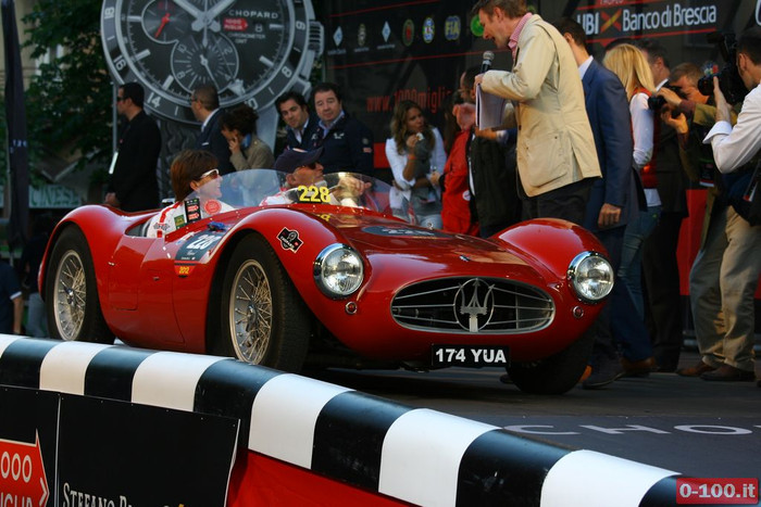 Maserati nổi bật với đường cong mềm mại, tinh tế mà vô cùng mạnh mẽ. Maserati nổi bật với đường cong mềm mại, tinh tế mà vô cùng mạnh mẽ.