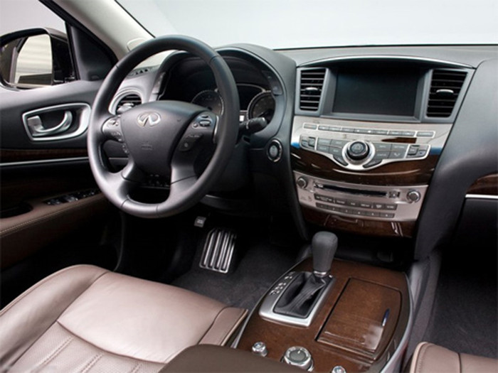 Infiniti JX 2013. Infiniti JX 2013.