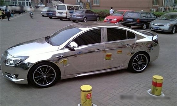 Buick Regal mạ bạc ở Trung Quốc do liên doanh Shanghai-GM chế tạo và thuộc về một khách hàng ở Bắc Kinh, một thành viên của câu lạc bộ Buick Regal Bắc Kinh. Buick Regal mạ bạc ở Trung Quốc do liên doanh Shanghai-GM chế tạo và thuộc về một khách hàng ở Bắc Kinh, một thành viên của câu lạc bộ Buick Regal Bắc Kinh.