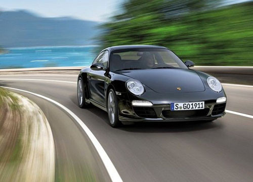 Chiếc Porsche 911 Black Edition của Ramos.