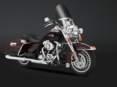 Harley Davidson Super Glide Cuustom phiên bản kỷ niệm 110 năm của hãng xe Mỹ. Harley Super Glide phiên bản lỷ niệm 110 năm.