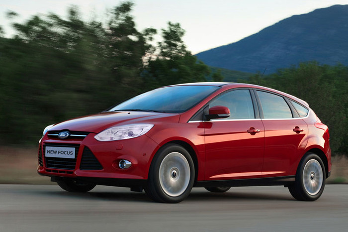 Focus hatchback hoàn toàn mới