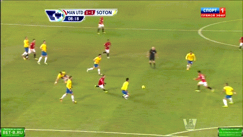 Phút thứ 9, Kagawa có pha phối hợp 1 chạm và tung ra đường kiến tạo cực kỳ tinh tế cho Rooney cân bằng tỉ số 1-1. Cùng với đó là rất nhiều những pha xử lý bóng kỹ thuật, những tình huống phối hợp một chạm ăn ý với Van Persie và Rooney khiến hơn 70 nghìn khán giả trên sân OLd Trafford phải trầm trồ vỗ tay. Phút thứ 9, Kagawa có pha phối hợp 1 chạm và tung ra đường kiến tạo cực kỳ tinh tế cho Rooney cân bằng tỉ số 1-1. Cùng với đó là rất nhiều những pha xử lý bóng kỹ thuật, những tình huống phối hợp một chạm ăn ý với Van Persie và Rooney khiến hơn 70 nghìn khán giả trên sân OLd Trafford phải trầm trồ vỗ tay.