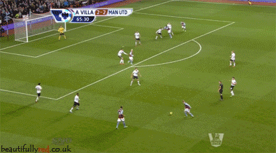 Cú đánh đầu của Andres Weimann rất mạnh và ở cự ly rất gần, nhưng người chiến thắng vẫn là De Gea...