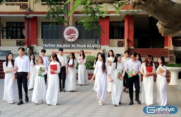 Sinh viên Trường Đại học Sư phạm Hà Nội 2