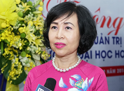 Giáo sư Mai Hồng Quỳ, Hiệu trưởng Trường Đại học Hoa Sen, Thành phố Hồ Chí Minh (ảnh: P.L) Giáo sư Mai Hồng Quỳ, Hiệu trưởng Trường Đại học Hoa Sen, Thành phố Hồ Chí Minh (ảnh: P.L)