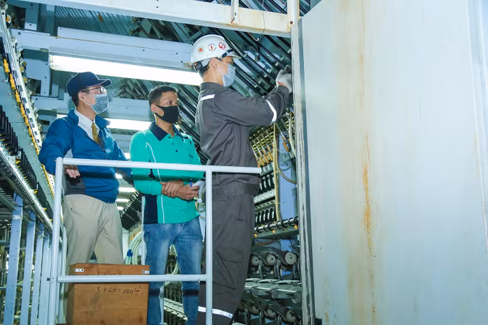 Chuyên gia, người lao động tại VNPOLY