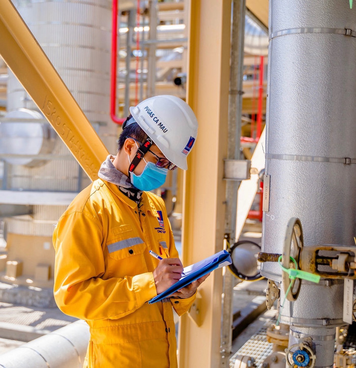 Người lao động tại PVGAS Cà Mau Người lao động tại PVGAS Cà Mau