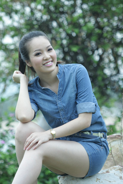 Lương tại Đài Truyền hình của Thụy Vân dao dộng từ 7-10 triệu đồng/ tháng.