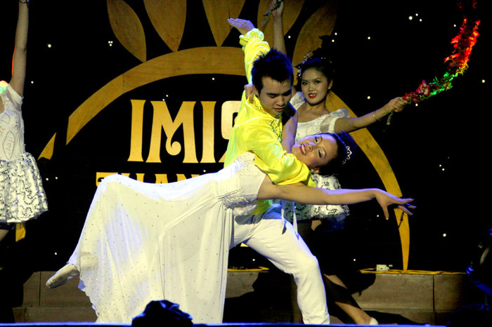 Một vài hình ảnh khác tại đêm chung kết tài năng I Miss Thăng Long.