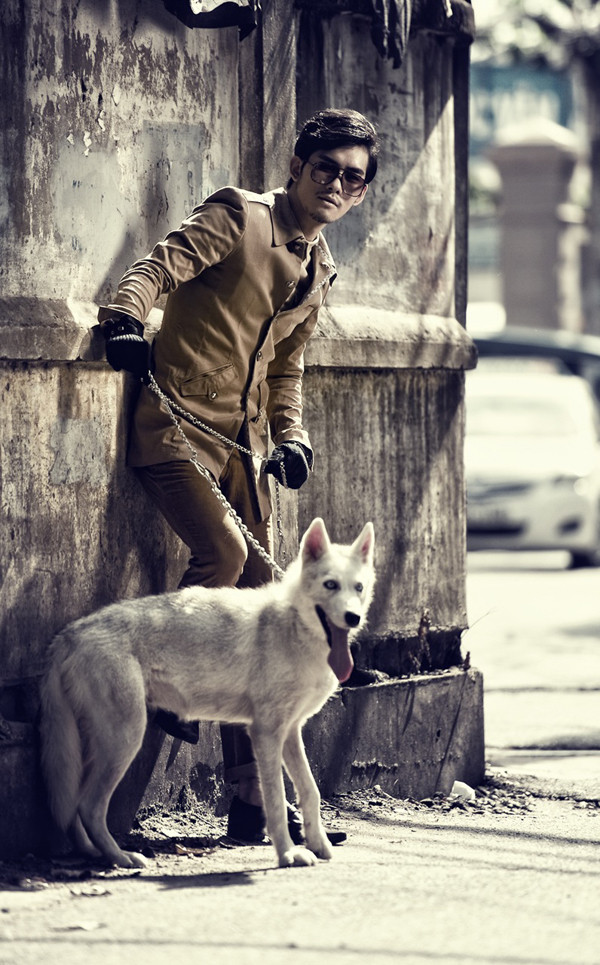 Nguyễn Nhật Vũ đảm nhận hàng loạt vai chính trong các phim truyền hình "Xóm nhỏ", "Mùi vị hạnh nhân"... Mặc dù tốt nghiệp trường Đại học Kinh tế TP HCM, chàng trai này lại sớm bén duyên với nghiệp diễn. Gương mặt điển trai và nam tính giúp anh luôn được các đạo diễn phim truyền hình săn đón. Nguyễn Nhật Vũ đảm nhận hàng loạt vai chính trong các phim truyền hình "Xóm nhỏ", "Mùi vị hạnh nhân"... Mặc dù tốt nghiệp trường Đại học Kinh tế TP HCM, chàng trai này lại sớm bén duyên với nghiệp diễn. Gương mặt điển trai và nam tính giúp anh luôn được các đạo diễn phim truyền hình săn đón.