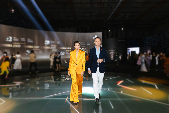 Đại sứ Thương hiệu Techcombank Priority Ngô Thanh Vân tham dự Chương trình Đại nhạc Hội dành tặng Khách hàng