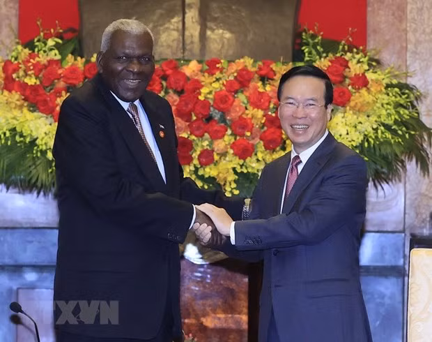 Chủ tịch nước Võ Văn Thưởng tiếp Chủ tịch Quốc hội Cuba Esteban Lazo Hernandez. (Ảnh: Thống Nhất/TTXVN)