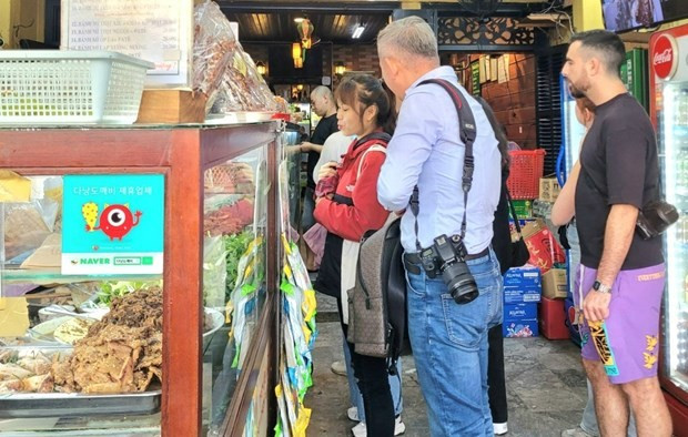 Đẩy mạnh công tác tuyên truyền, giáo dục các biện pháp phòng chống ngộ độc thực phẩm. (Nguồn: Báo Quảng Nam) Đẩy mạnh công tác tuyên truyền, giáo dục các biện pháp phòng chống ngộ độc thực phẩm. (Nguồn: Báo Quảng Nam)