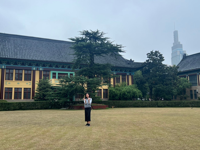 Lê Phương Anh giành học bổng thạc sĩ Đại học Sư phạm Nam Kinh.