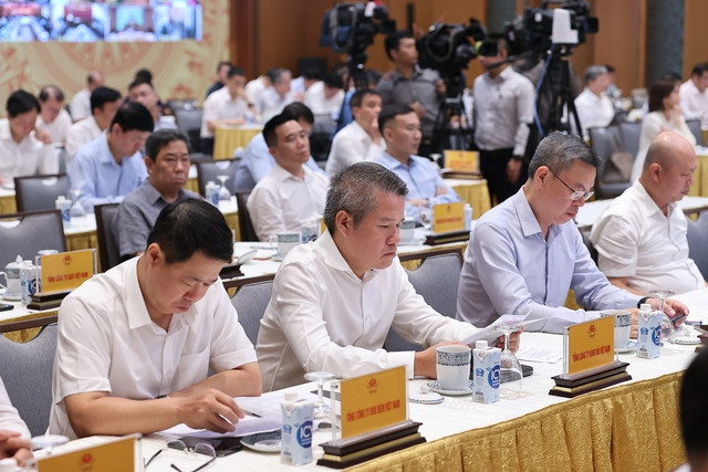 Các đại biểu dự hội nghị. Ảnh: VGP/Nhật Bắc