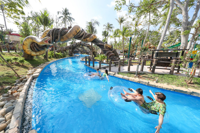 Điểm đến lý tưởng cho cả gia đình trong ngày hè. Điểm đến lý tưởng cho cả gia đình trong ngày hè.