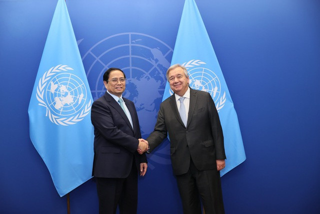 Thủ tướng Phạm Minh Chính gặp Tổng Thư ký Liên Hợp Quốc Antonio Guterres tại Trụ sở Liên Hợp Quốc. Ảnh: VGP/Nhật Bắc Thủ tướng Phạm Minh Chính gặp Tổng Thư ký Liên Hợp Quốc Antonio Guterres tại Trụ sở Liên Hợp Quốc. Ảnh: VGP/Nhật Bắc