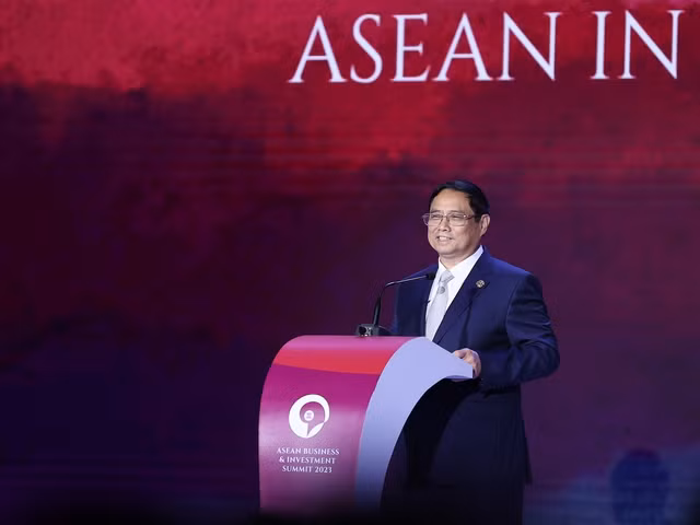 Thủ tướng nhấn mạnh một số định hướng chiến lược để ASEAN có thể tiếp tục phát huy vai trò, vị thế. Ảnh: VGP/Nhật Bắc