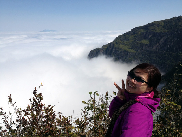 Độc giả Hà Phương hào hứng trước cảnh sắc hiếm gặp. Độc giả Hà Phương hào hứng trước cảnh sắc hiếm gặp.