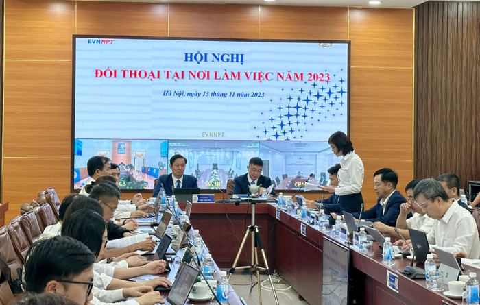 EVNNPT tổ chức Hội nghị đối thoại tại nơi làm việc năm 2023.