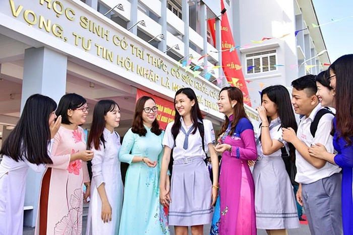 Trường tư đang là một sự lựa chọn của nhiều phụ huynh (Ảnh: CAND.COM.VN) Trường tư đang là một sự lựa chọn của nhiều phụ huynh (Ảnh: CAND.COM.VN)