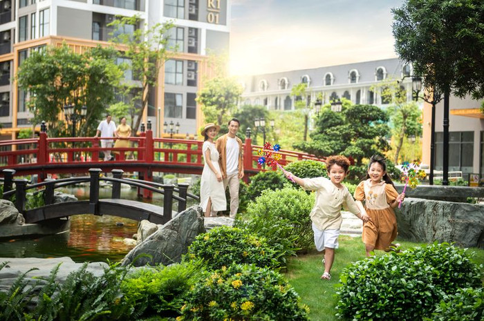 Chuyên gia đánh giá, từ trước đến nay hiếm có chủ đầu tư nào cam kết cố định lãi suất trong thời gian vay lên đến 15 năm như chính sách của Vinhomes. 2.jpeg