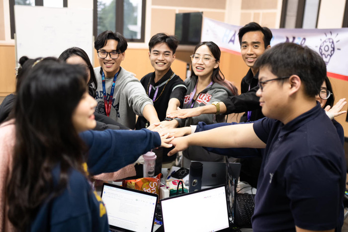 Sân chơi Hackathon 2023 của sinh viên VinUni. Anh 1 (14).jpg