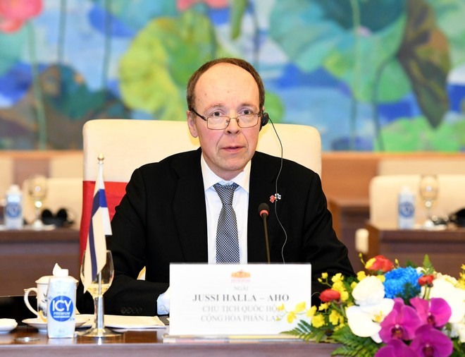 Chủ tịch Quốc hội Cộng hòa Phần Lan Jussi Halla-aho phát biểu. (Ảnh: Nhan Sáng/TTXVN) Chủ tịch Quốc hội Cộng hòa Phần Lan Jussi Halla-aho phát biểu. (Ảnh: Nhan Sáng/TTXVN)