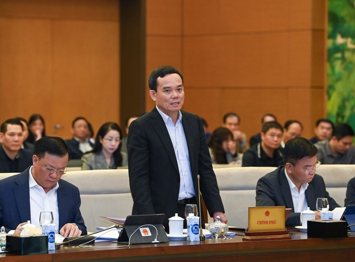 Phó Thủ tướng Chính phủ Trần Lưu Quang phát biểu ý kiến tại phiên họp. (Ảnh: Duy Linh) Phó Thủ tướng Chính phủ Trần Lưu Quang phát biểu ý kiến tại phiên họp. (Ảnh: Duy Linh)