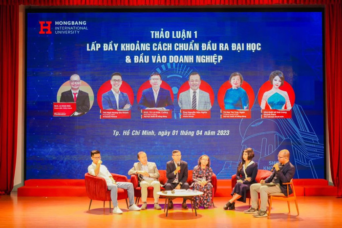 Buổi đối thoại giữa doanh nghiệp và HIU (Ảnh: HIU) Buổi đối thoại giữa doanh nghiệp và HIU (Ảnh: HIU)