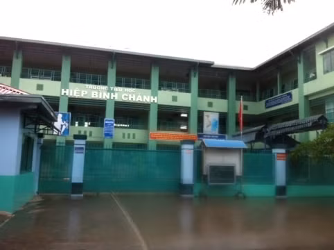 Có dấu hiệu “ngộ độc” tại tiểu học Khương Mai, Nhà trường nói do thời tiết? ảnh 5