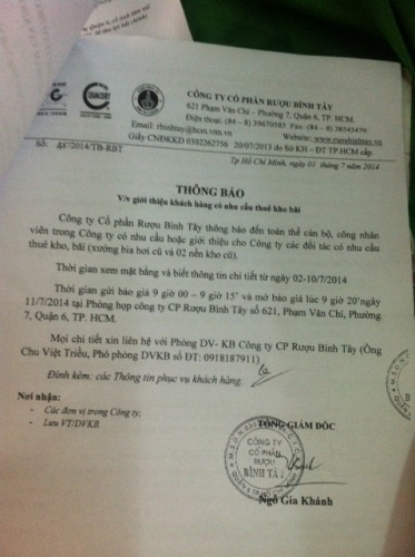 Thông báo chào mời khách hàng thuê mặt bằng của rượu Bình Tây hồi tháng 7/2014.