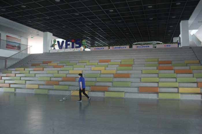 Tại Đại học Tôn Đức Thắng, mỗi người đều hoàn thành công việc của mình với tinh thần trách nhiệm cao nhất (Ảnh:V.N) Tại Đại học Tôn Đức Thắng, mỗi người đều hoàn thành công việc của mình với tinh thần trách nhiệm cao nhất (Ảnh:V.N)