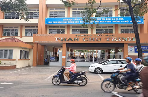 Trường tiểu học Phan Chu Trinh, quận Tân Phú, Thành phố Hồ Chí Minh (ảnh minh họa: P.L) Trường tiểu học Phan Chu Trinh, quận Tân Phú, Thành phố Hồ Chí Minh (ảnh minh họa: P.L)