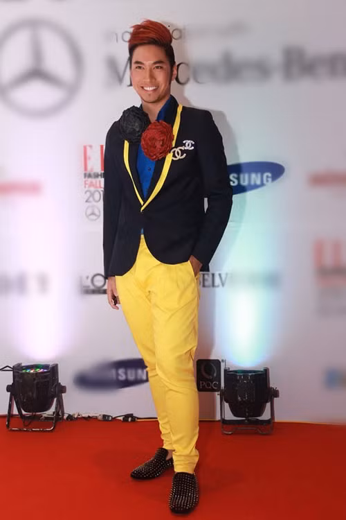 Nếu không mặc váy, Lý Quý Khánh diện trang phục màu mè lòe loẹt Nếu không mặc váy, Lý Quý Khánh diện trang phục màu mè lòe loẹt