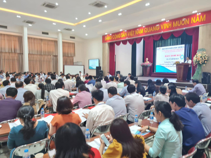 Toàn cảnh hội thảo về giáo dục hướng nghiệp, khởi nghiệp cho học sinh phổ thông (ảnh: P.L) Toàn cảnh hội thảo về giáo dục hướng nghiệp, khởi nghiệp cho học sinh phổ thông (ảnh: P.L)