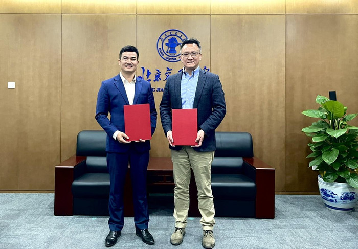 UTH trao đổi Biên bản ghi nhớ và kế hoạch hợp tác cùng Đại học Giao thông Bắc Kinh. uth2.giaoduc.net.vn.jpg