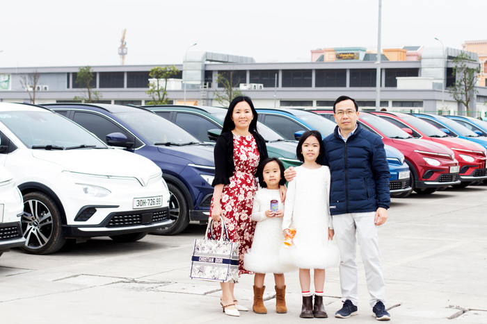 Anh Minh cho biết, đây không phải lần đầu tiên gia đình anh tham gia sự kiện xanh của Vingroup. 1.jpg