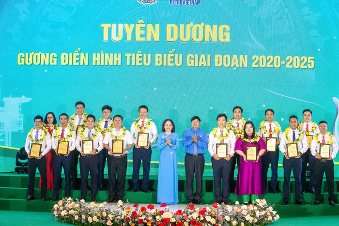 Người lao động Dầu khí được tuyên dương Gương điển hình tiêu biểu giai đoạn 2020-2025. 2 (46).jpg