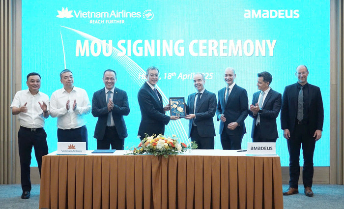 Vietnam Airlines hợp tác với Amadeus IT Group phát triển các giải pháp công nghệ nâng chất lượng hàng không. Ảnh 4. Vietnam Airlines hợp tác với Amadeus IT Group phát triển các giải pháp công nghệ nâng chất lượng hàng không.jpg