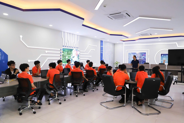 Chính sách hỗ trợ lãi suất vay mua nhà, mua xe là phúc lợi thiết thực. anh2-4 Content Plan Chinh sach ho tro lai suat vay mua nha mua xe.JPG