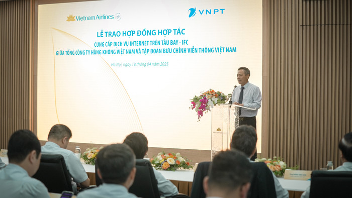Ông Tô Dũng Thái, Chủ tịch Hội đồng thành viên VNPT chia sẻ tại sự kiện. 2a.jpg