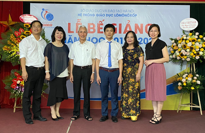 Ban đại diện cha mẹ học sinh Trường Trung học cơ sở - Trung học phổ thông Lômônôxốp hoạt động rất hiệu quả và chuyên nghiệp. Ảnh: NVCC. Ban đại diện cha mẹ học sinh Trường Trung học cơ sở - Trung học phổ thông Lômônôxốp hoạt động rất hiệu quả và chuyên nghiệp. Ảnh: NVCC.