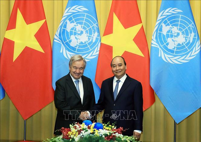 Chủ tịch nước Nguyễn Xuân Phúc và Tổng Thư ký Liên hợp quốc António Guterres - Ảnh: TTXVN Chủ tịch nước Nguyễn Xuân Phúc và Tổng Thư ký Liên hợp quốc António Guterres - Ảnh: TTXVN